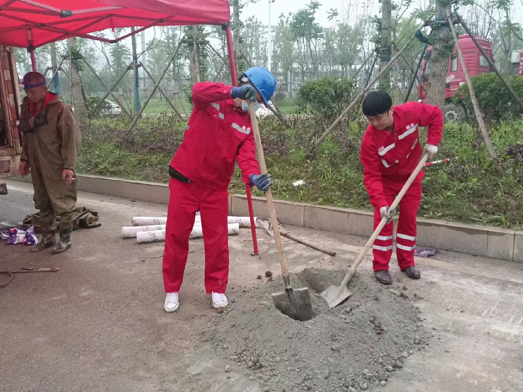 景谷管道疏通哪家好】及时进行市政管道清淤
